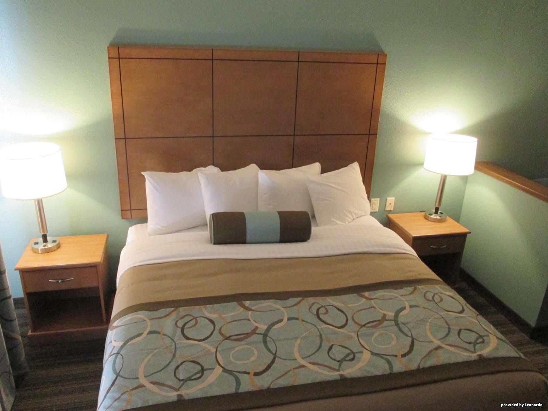 Western Hotel&suites Seminole
