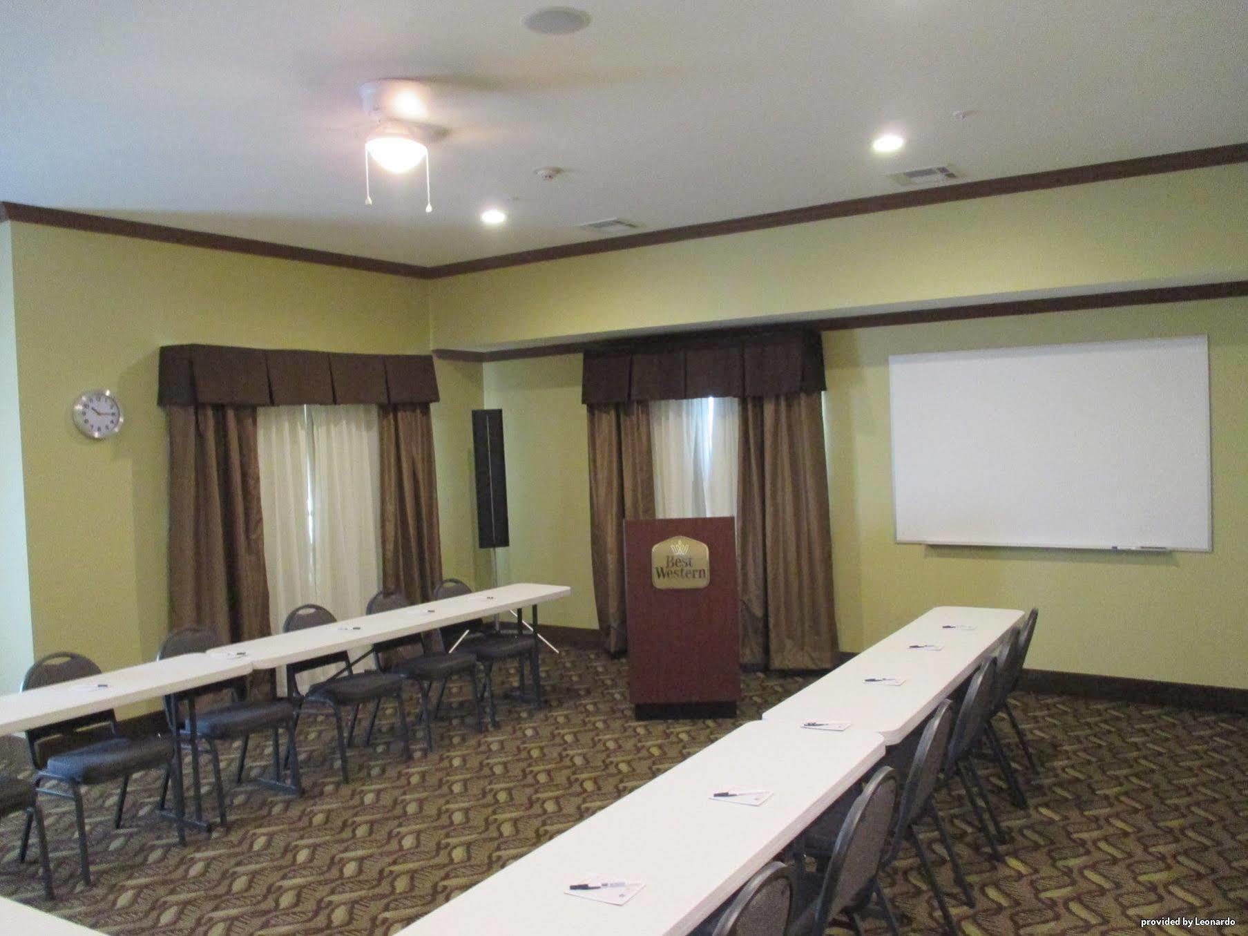 Hotel Western Hotel&suites 3*