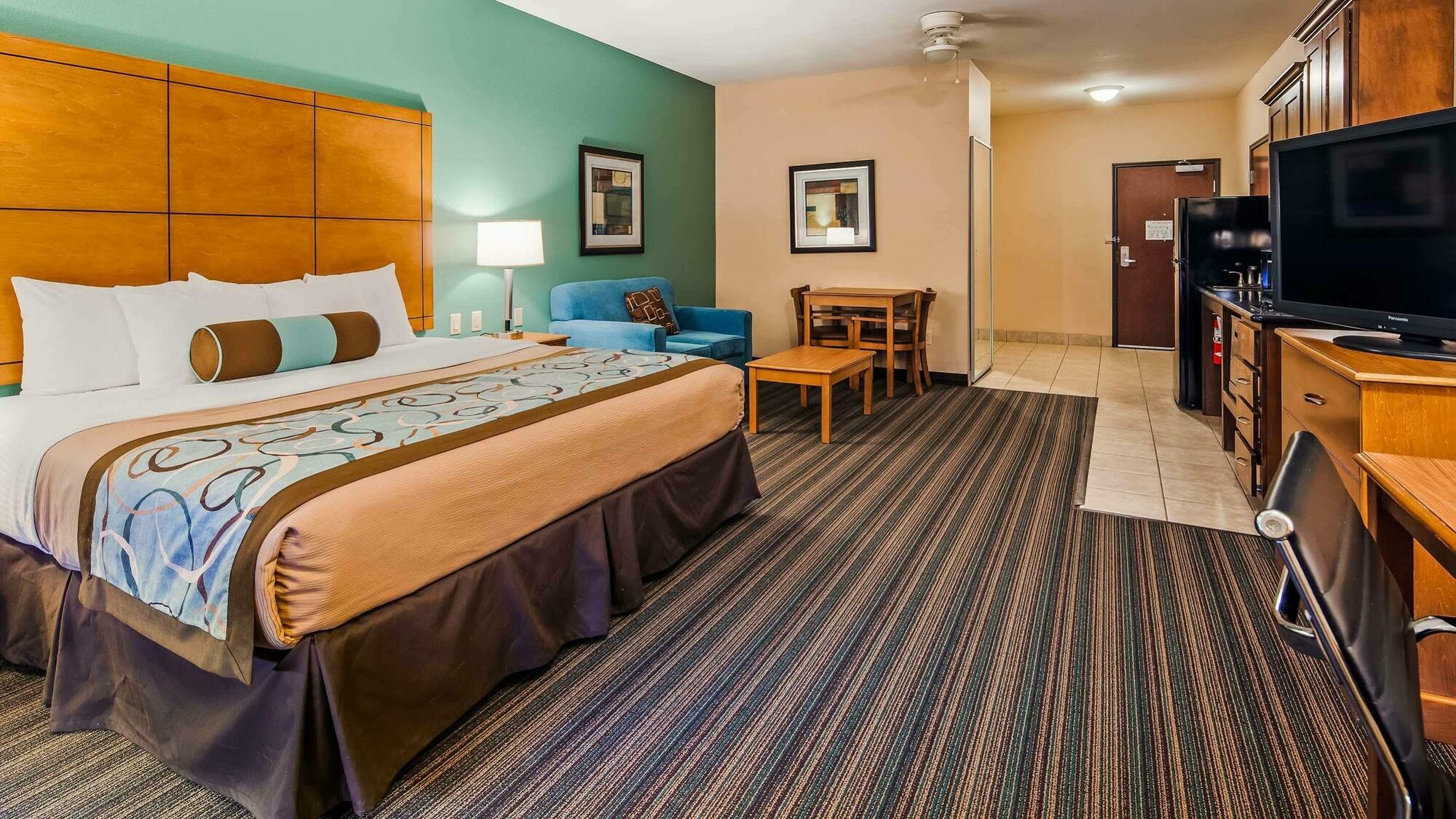 Hotel Western Hotel&suites 3*
